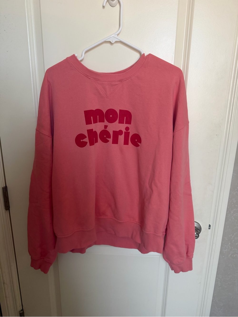 Universal Thread Pink Crewneck Sweatshirt with Red Graphic